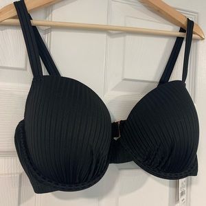 Brand New Shade and Shore Bikini Top 38D